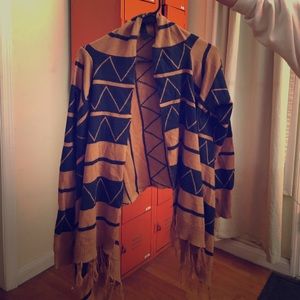 Pattern brown cardigan